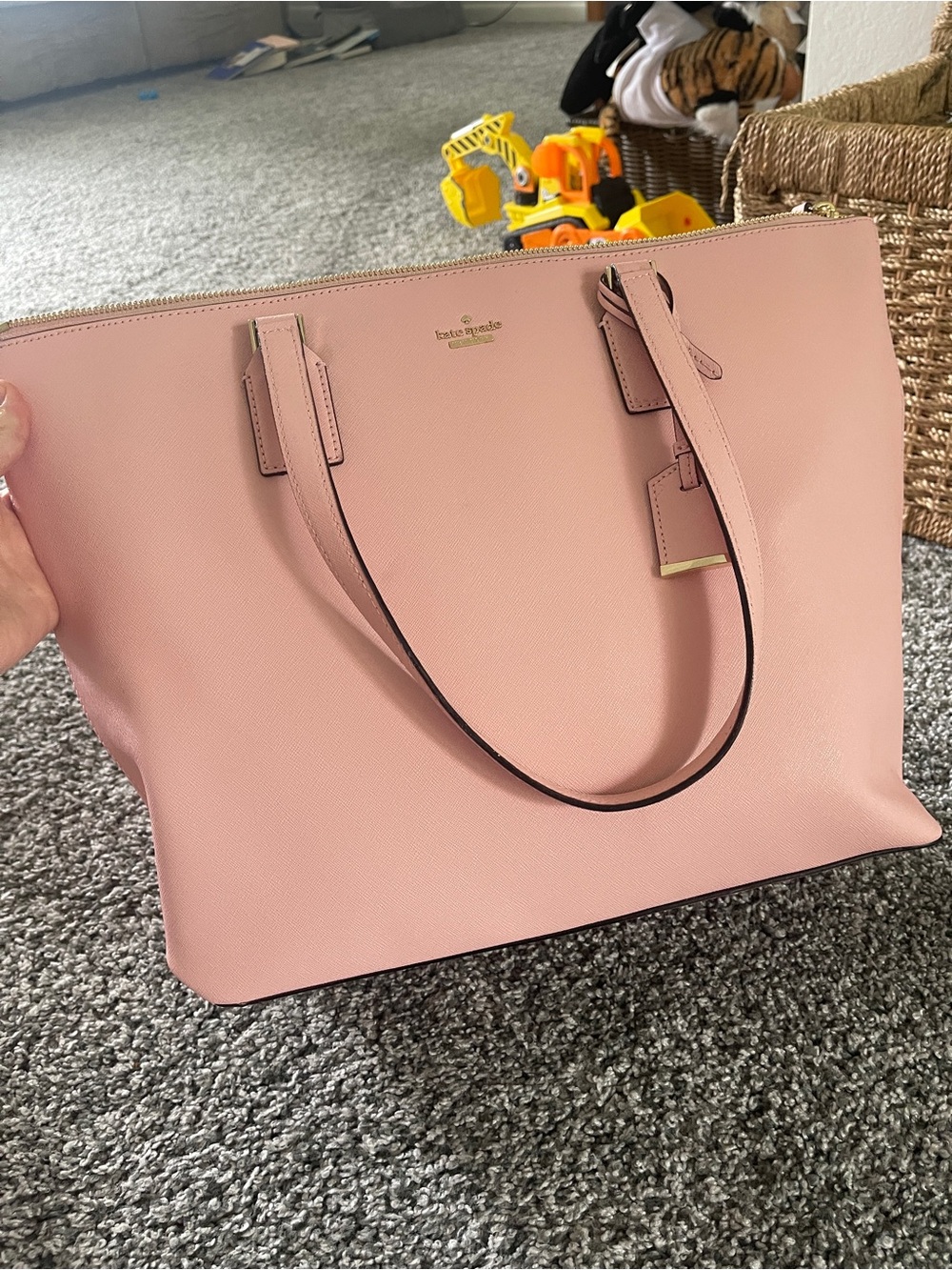 Kate Spade New York Cameron Street Lucie Tote. Light pink glam classy - Picture 5 of 10